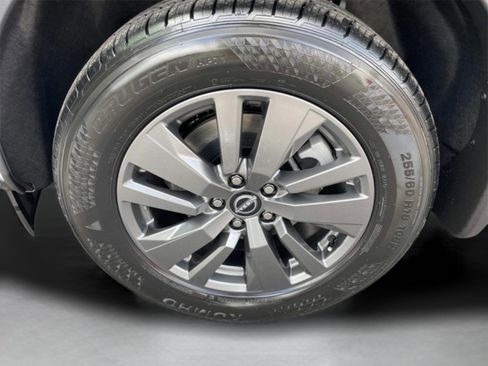 New 2025 Nissan Pathfinder SV image 14