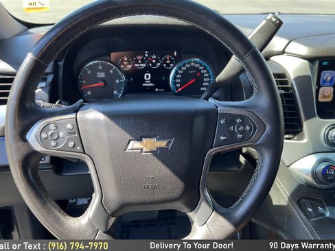 Used 2017 Chevrolet Suburban LT w/ Luxury Package RWD image 24