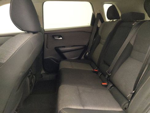Used 2021 Nissan Rogue SV FWD image 18