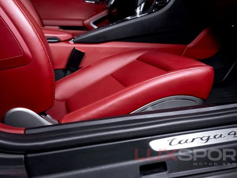 Used 2017 Porsche 911 Targa 4S image 58