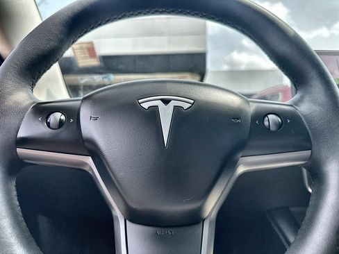 Used 2023 Tesla Model 3 Standard Range RWD image 33
