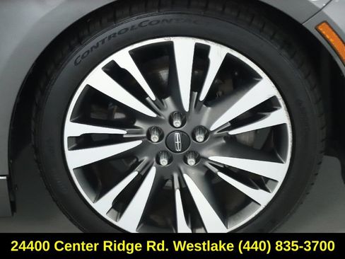 Used 2018 Lincoln MKZ Reserve w/ Technology Package AWD/4WD image 10