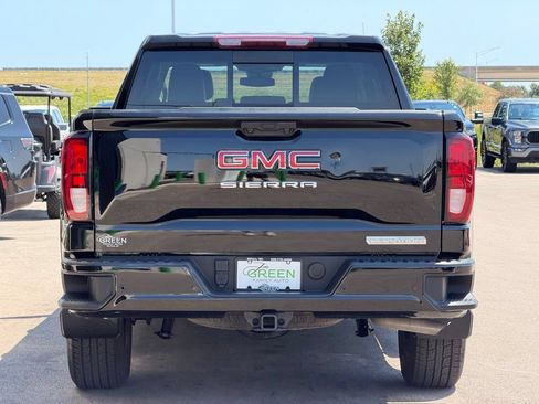 Used 2024 GMC Sierra 1500 Elevation w/ Elevation Premium Package AWD/4WD image 8