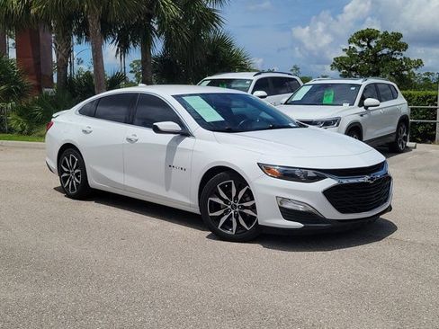 Used 2021 Chevrolet Malibu RS FWD image 34