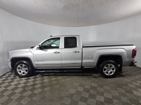 Used 2018 GMC Sierra 1500 SLT image 8