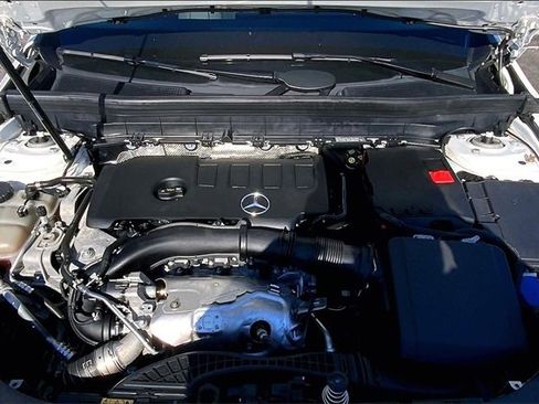 Certified 2023 Mercedes-Benz GLB 250 GLB 250 image 26