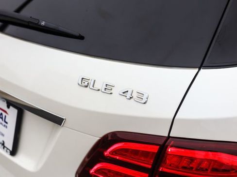 Used 2018 Mercedes-Benz GLE 43 AMG 4MATIC image 60