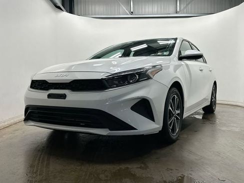 Used 2022 Kia Forte LXS FWD image 27