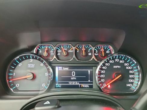 Used 2018 Chevrolet Tahoe LS w/ All-Season Package image 41