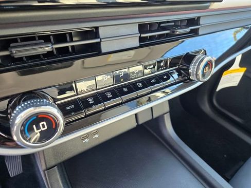 New 2026 Honda Prologue Touring image 21