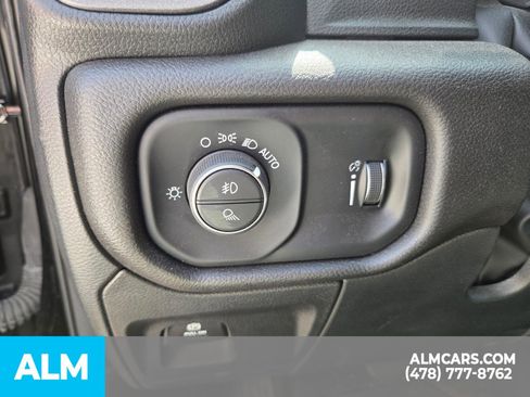 Used 2025 RAM 1500 Tradesman AWD/4WD image 15
