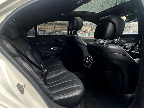 Used 2016 Mercedes-Benz S 550 4MATIC Sedan w/ Sport Package image 24