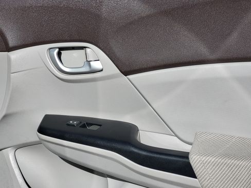 Used 2012 Honda Civic LX image 15