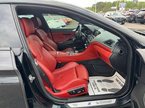 Used 2017 BMW M6 Gran Coupe RWD image 9