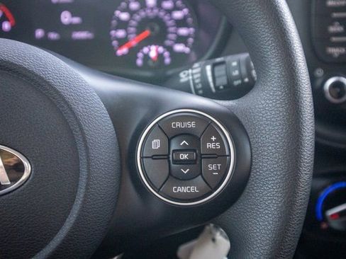 Used 2021 Kia Soul S image 13