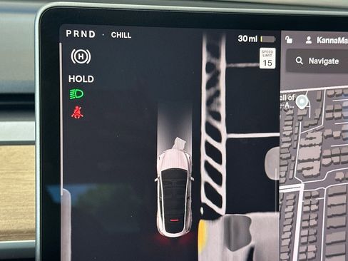 Used 2023 Tesla Model Y Long Range AWD/4WD image 38