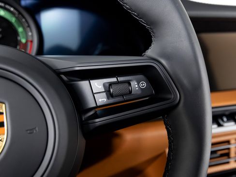 Used 2024 Porsche 911 GT3 RS image 19