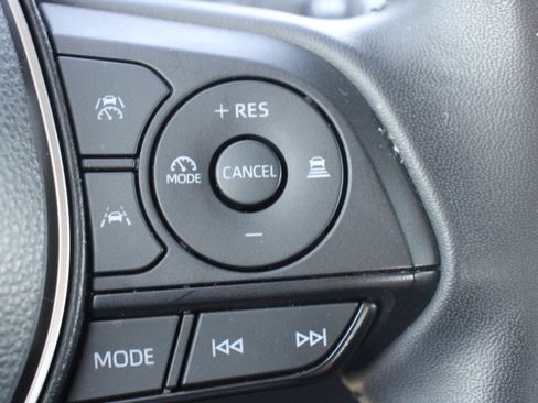 Certified 2025 Toyota Corolla SE FWD image 24