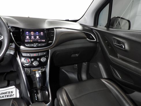 Used 2020 Chevrolet Trax Premier AWD/4WD image 13