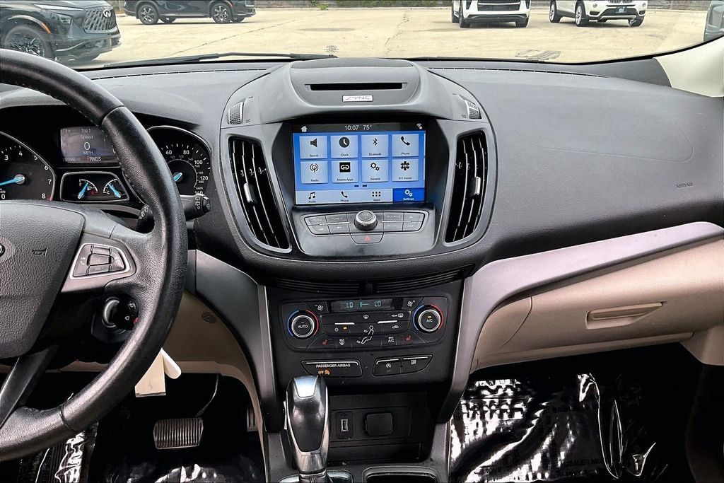 Used 2018 Ford Escape SEL AWD/4WD image 19