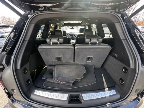 Used 2025 Cadillac XT6 Sport w/ Technology Package image 42