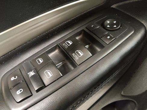 Used 2016 Dodge Durango SXT image 27