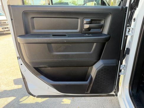 Used 2017 RAM 2500 Tradesman image 14