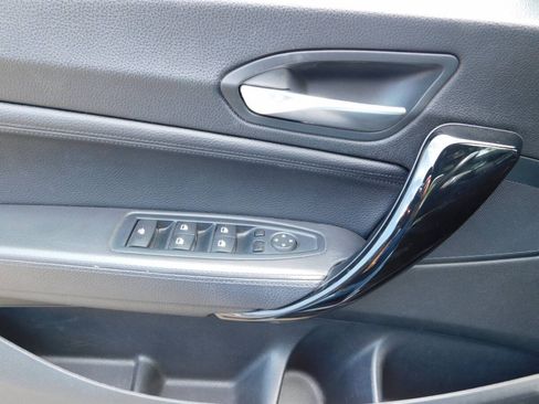 Used 2015 BMW 228i xDrive Convertible AWD/4WD image 19