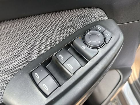 Used 2022 Chevrolet TrailBlazer LT w/ Convenience Package FWD image 13