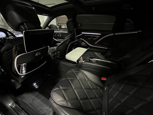 Used 2022 Mercedes-Benz Maybach S 580 Maybach S 580 w/ Manufaktur Leather Package image 34