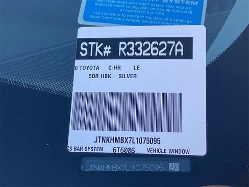 Certified 2020 Toyota C-HR LE image 35