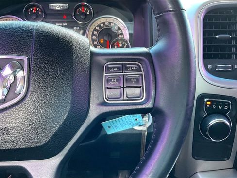 Used 2018 RAM 1500 Lone Star image 11