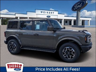 New 2026 Ford Bronco Outer Banks