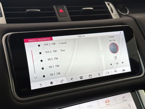 Used 2019 Land Rover Range Rover Sport HSE AWD/4WD image 24