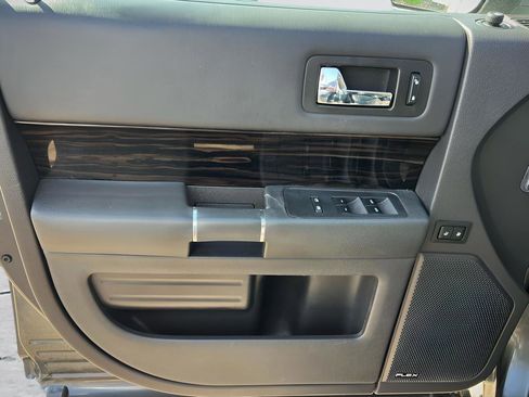 Used 2016 Ford Flex SEL w/ Equipment Group 202A image 34