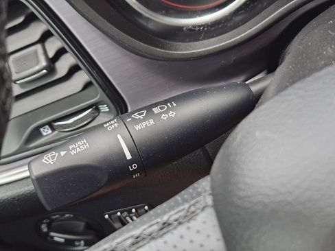 Used 2018 Dodge Challenger R/T RWD image 26