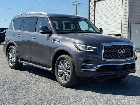 Used 2024 INFINITI QX80 Luxe image 2