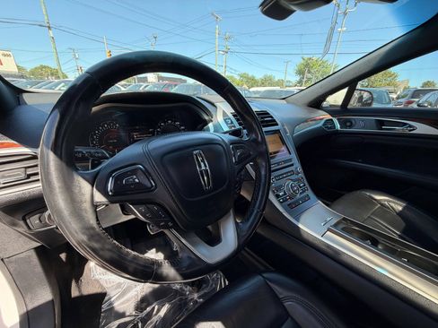 Used 2019 Lincoln MKZ Reserve w/ Reserve Plus Package AWD/4WD image 22