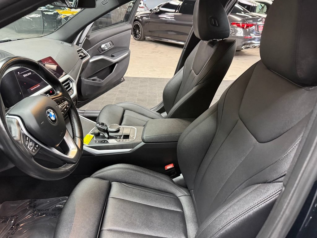 Used 2021 BMW 330i xDrive Sedan w/ Convenience Package AWD/4WD image 33