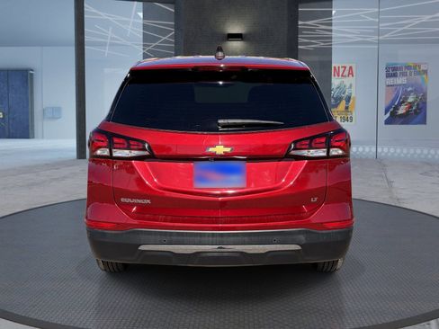 Certified 2024 Chevrolet Equinox LT w/ LPO, Cargo Package FWD image 5