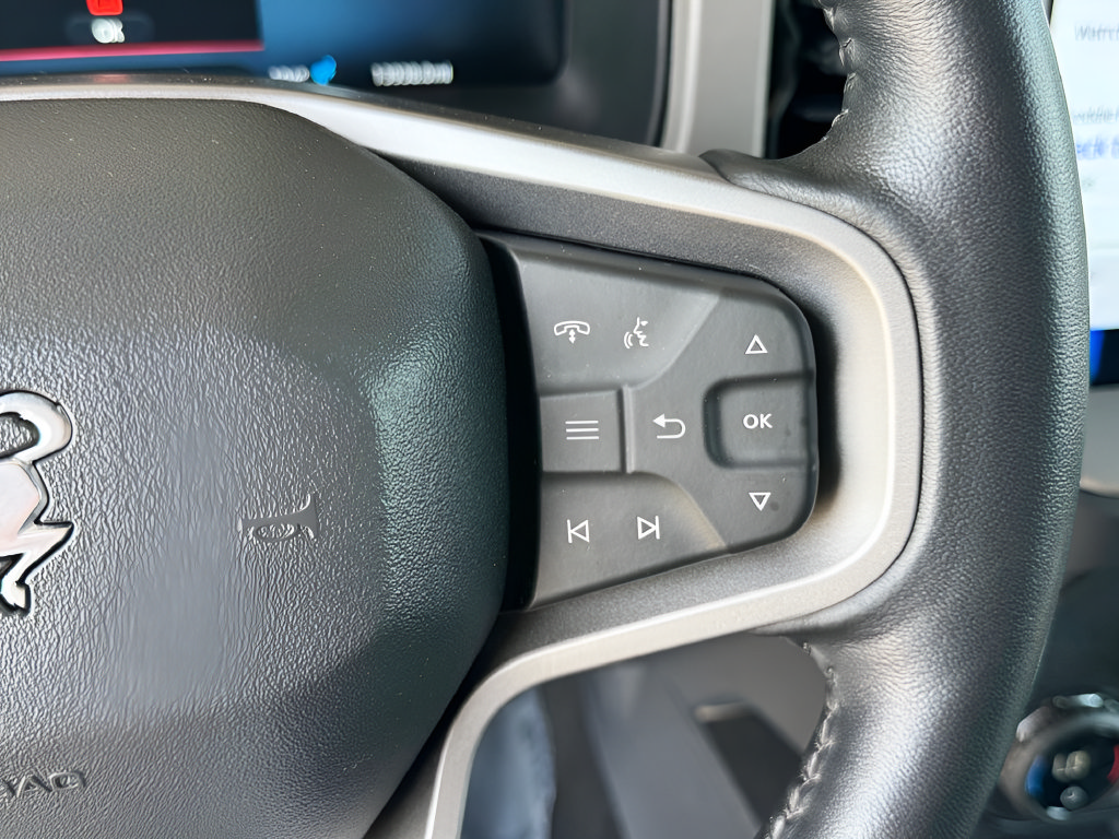 Used 2025 Ford Bronco Outer Banks AWD/4WD image 23