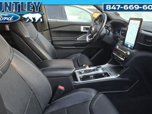 Used 2020 Ford Explorer ST w/ ST Street Pack image 6