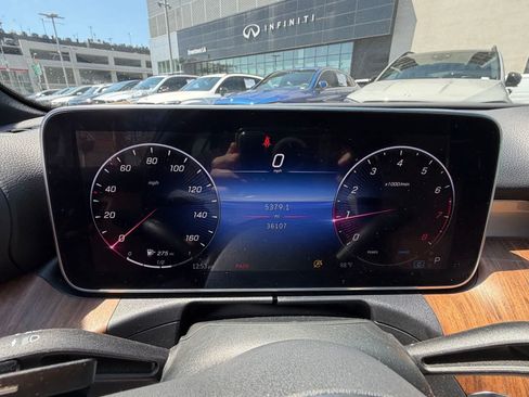 Certified 2023 Mercedes-Benz C 300 Sedan image 4
