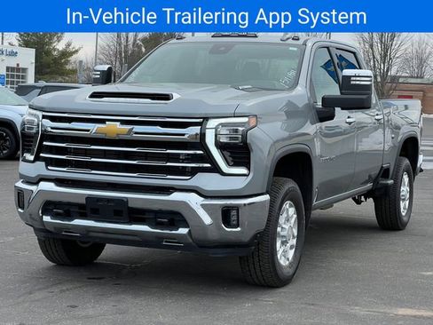 Certified 2025 Chevrolet Silverado 3500 LTZ image 49