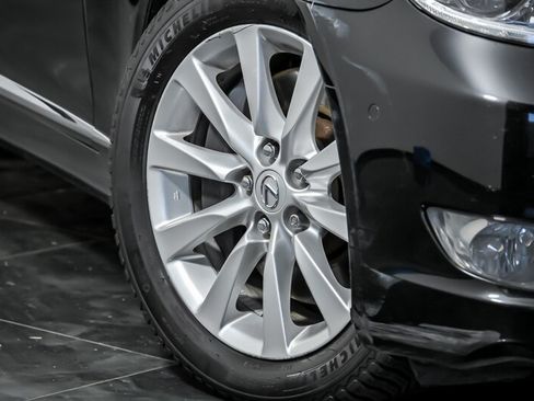 Used 2012 Lexus LS 460 AWD w/ Luxury Value Edition image 3