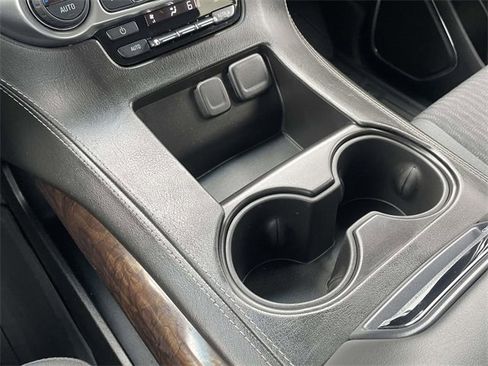 Used 2019 Chevrolet Tahoe LS image 15