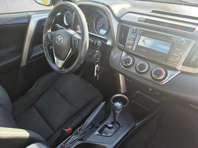 Used 2014 Toyota RAV4 LE AWD/4WD image 8