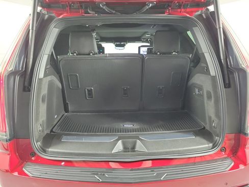 Certified 2025 Cadillac Escalade V w/ LPO, Floor Liner Package AWD/4WD image 41