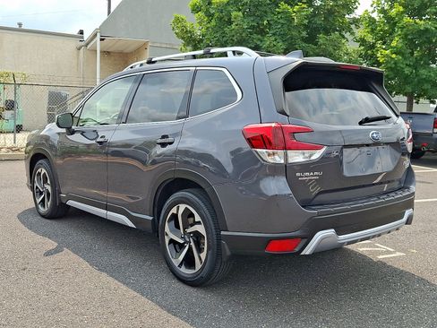 Used 2023 Subaru Forester Touring w/ Popular Package #2 AWD/4WD image 4