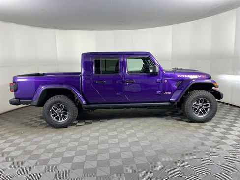 New 2026 Jeep Gladiator Mojave image 5